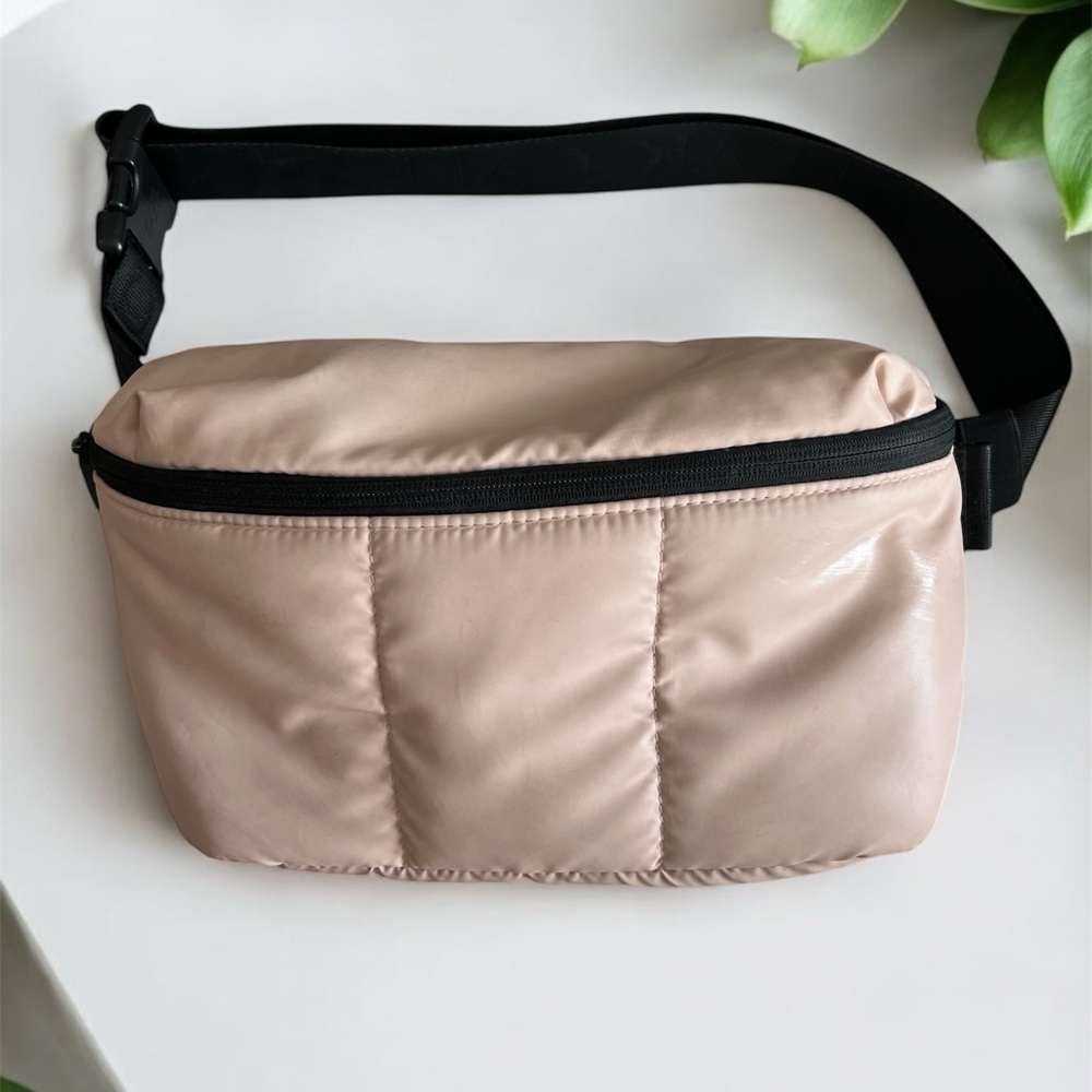Calpak Luka belt bag
